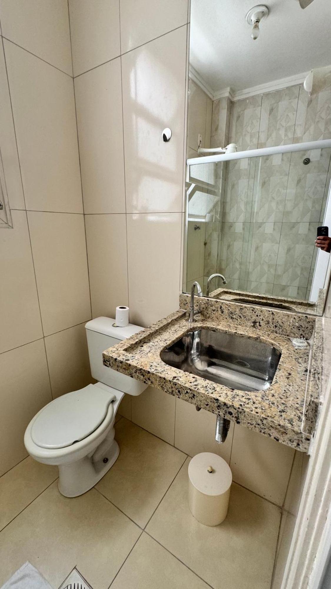 Apartamento 811 Pitangueiras - Edificio Bandeirantes - Com Estacionamento Incluido